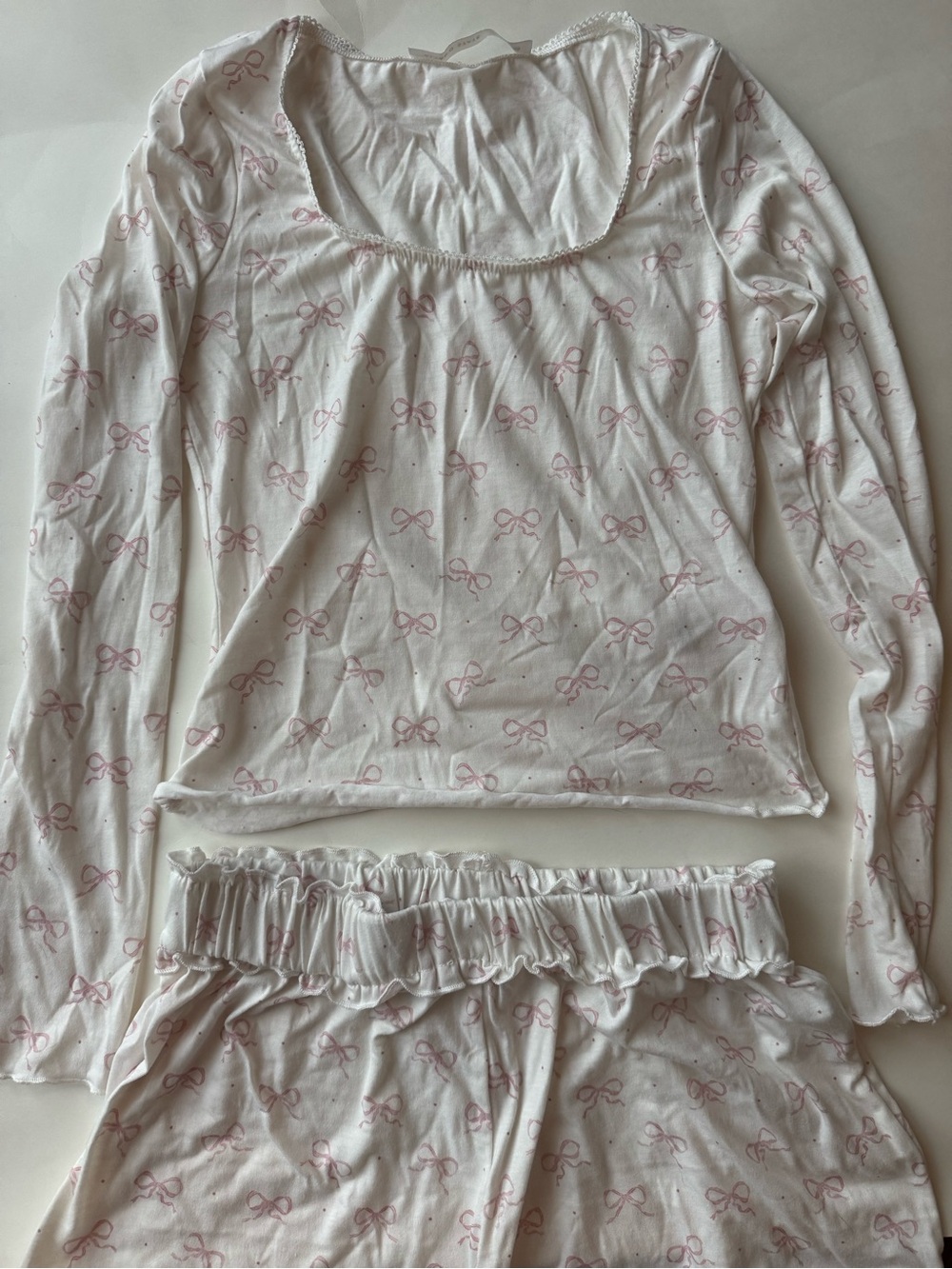 Altar'd state White & Pink Bow-Print Long Sleeve Pajama Set XS